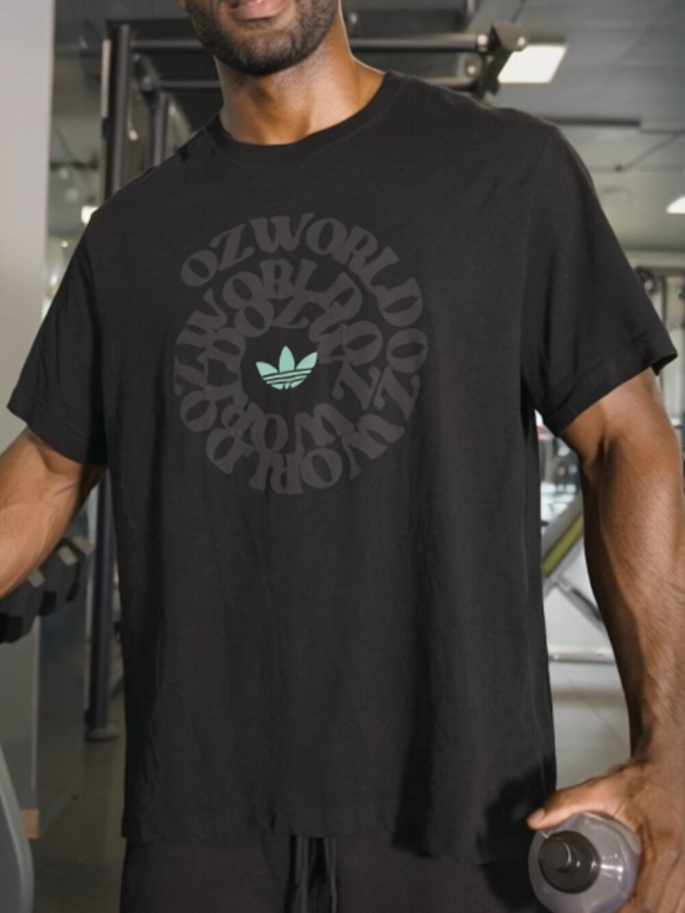 NWOT Adidas Ozworld Short Sleeve Tee Mens Black Size Large Graphic T-Shirt